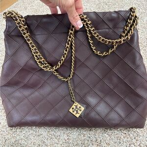 Tory Burch large Flemming hobo plum gold purse quilted EUC